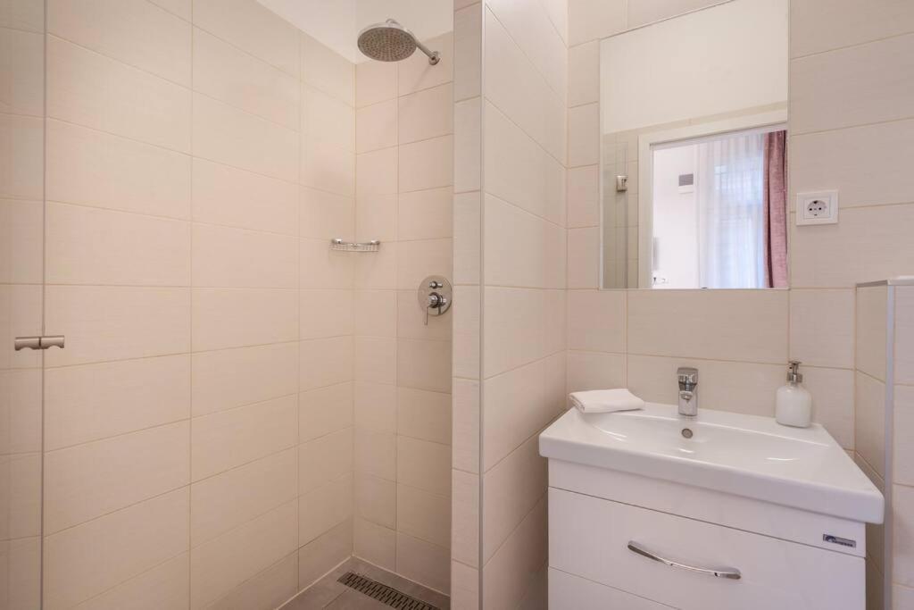 Klauzal Garden City Apartments-Studio K22 بودابست المظهر الخارجي الصورة